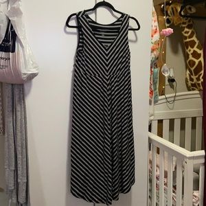 Maternity dress